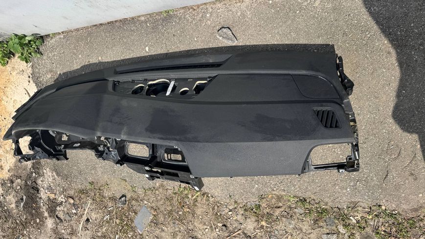 Передня консоль на Audi Q5/SQ5. Оригінал, не відновлювалась. 80B858041 фото